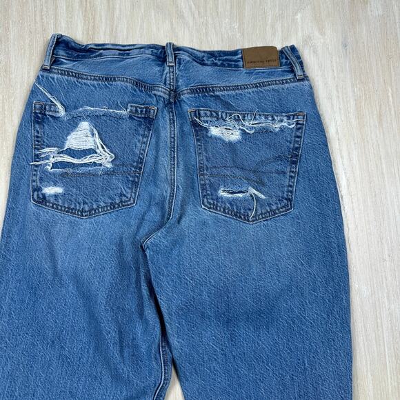American Eagle 90s Boyfriend Distressed Ripped Casual Everyday Denim Jeans 2 - Picture 14 of 15